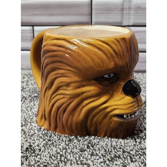 2018 Chewbacca Star Wars Mug - Picture 3 of 8